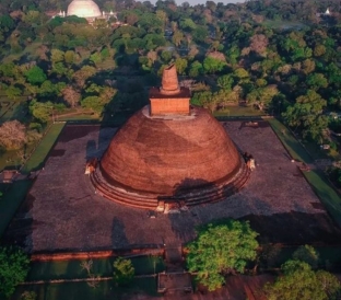 Anuradhapura - Sacred City